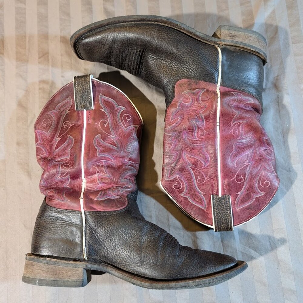 Stylish Two-Tone Western Boots